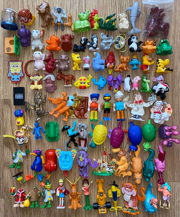 Киндер.Деталі.Частини.Кіндер.Kinder.Не комплект.