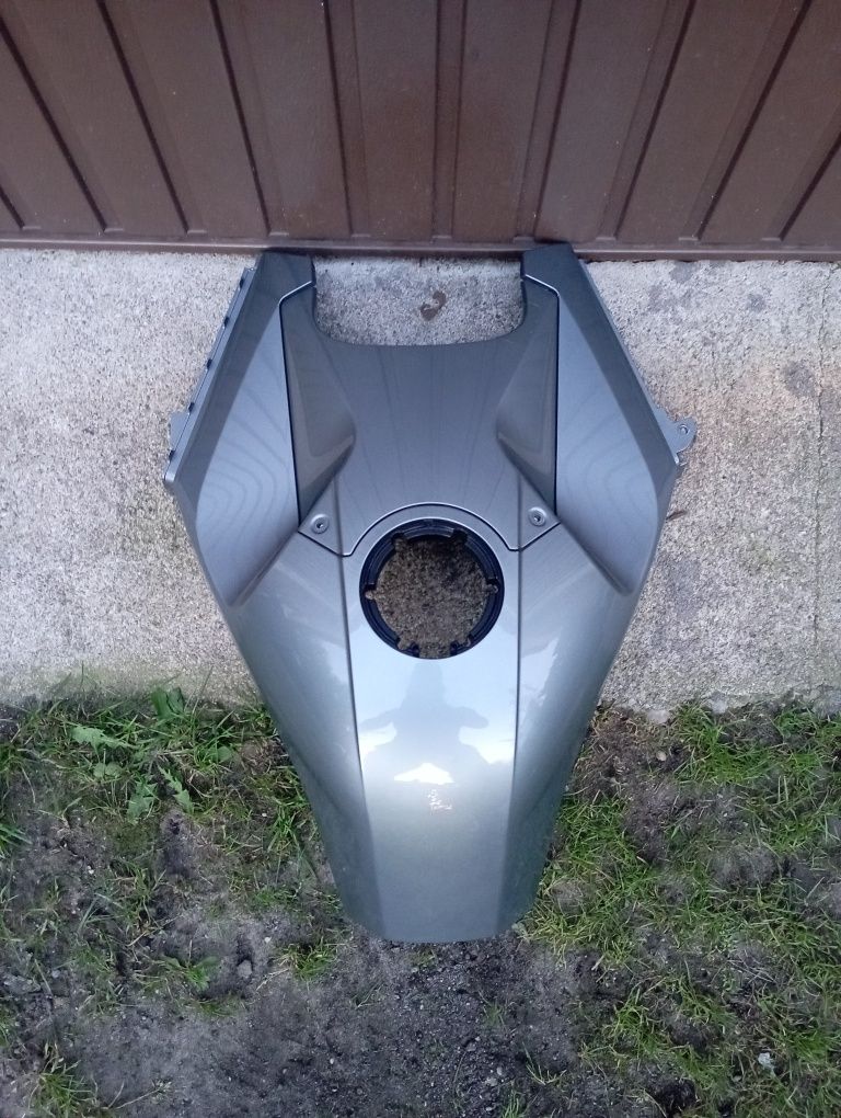 Nakładka,plastik zbiornika paliwa Bmw K1200GT 06/08r