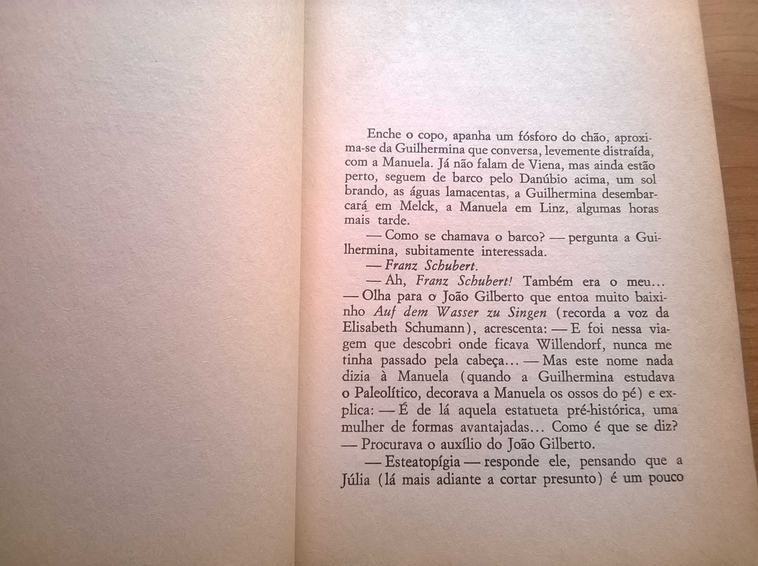 Sem Tecto Entre Ruínas (1.ª ed.) - Augusto Abelaira (portes grátis)