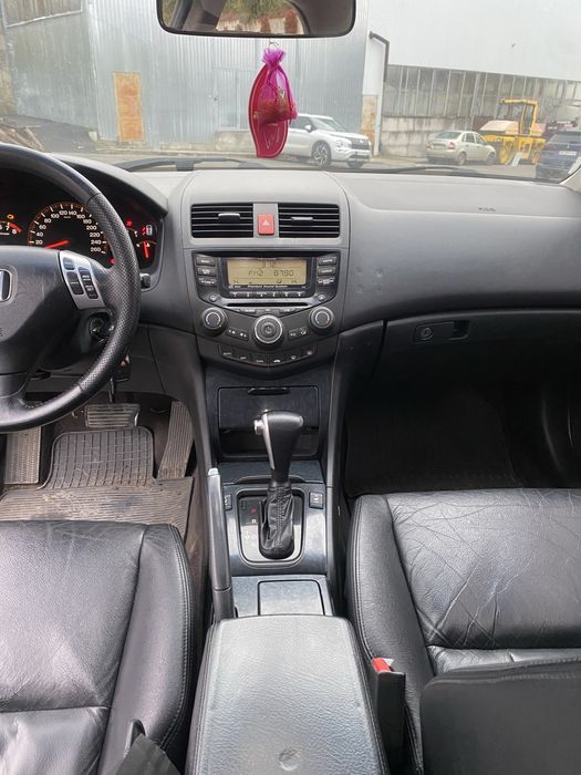 Продам Хонду Акорд VII