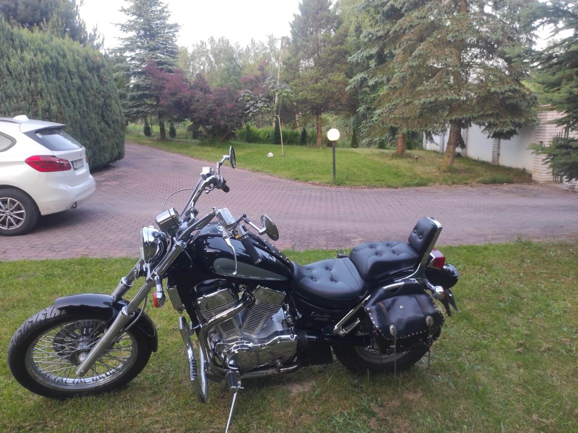 Suzuki intruder vs 1400