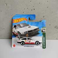 Машинка Базова Hot Wheels Alfa Romeo GTV6 3.0 Retro Racers HKJ83