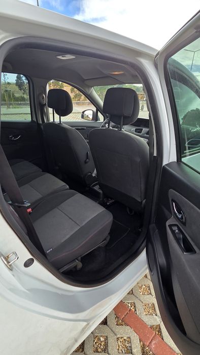 Renault Grand Scenic 1.5 DCI  7 lugares