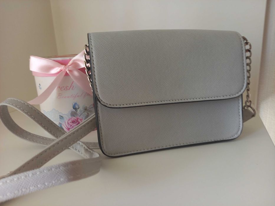 Śliczna torebka mala