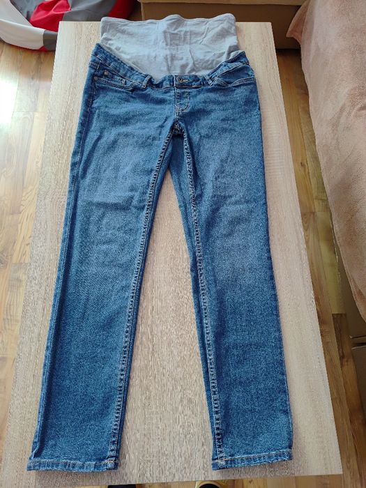 Sprzedam jeansy ciążowe