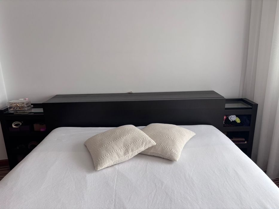 Cama de Casal em ÓTIMO ESTADO