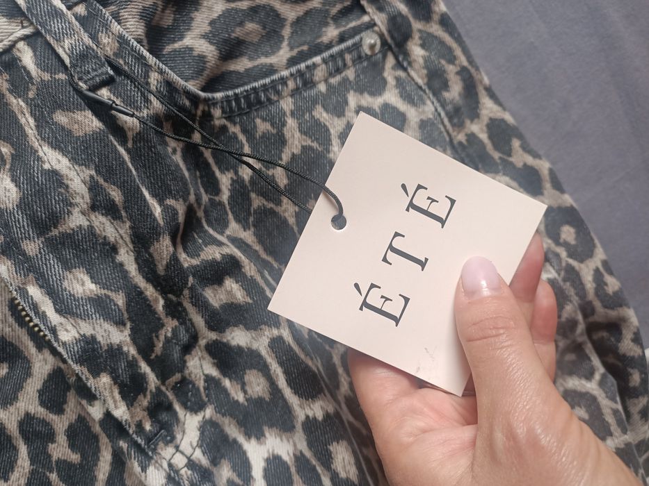 Нові леопардові джинси