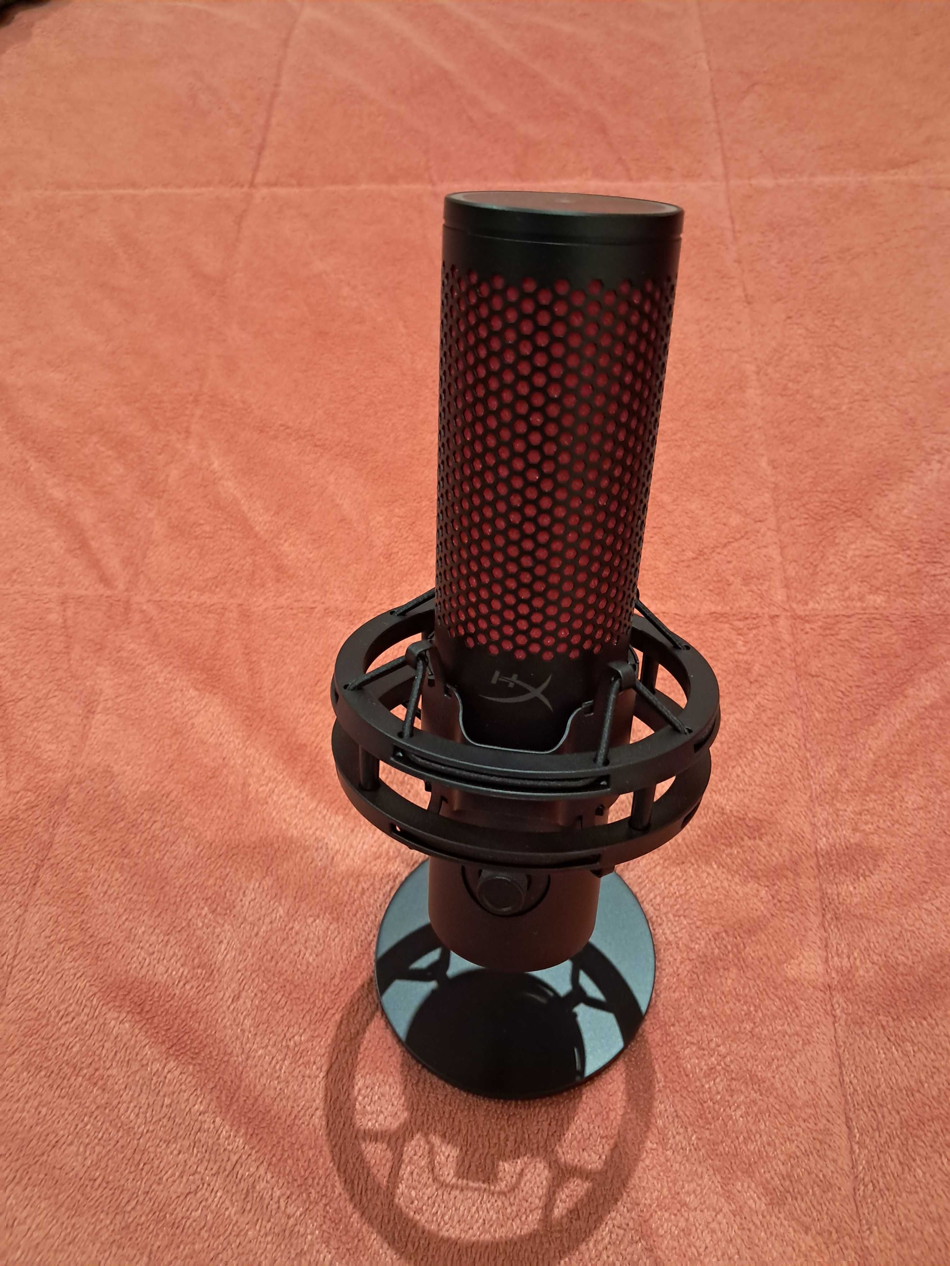 Microfone HyperX QuadCasT2