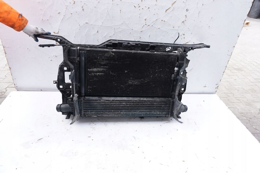 WZMOCNIENIE CHŁODNICE PAS AUDI A4 B8 2.0 TDI AUT
