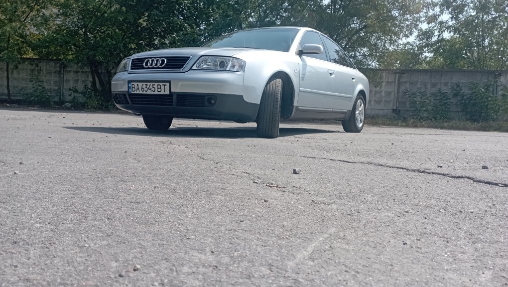 Audi A6C5 у відмінному стані