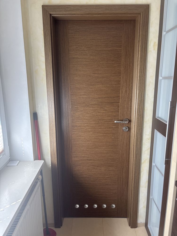 4 sztuki drzwi Porta Wenge z opaskami i klamkami
