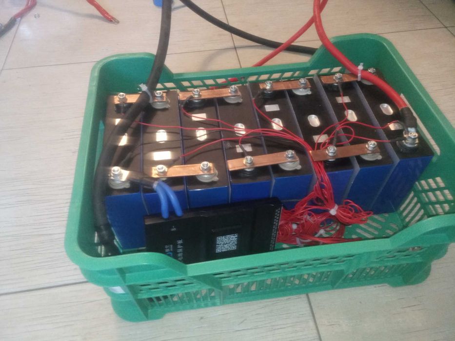 сборка(зарядная станция) Lifepo4 24v-1.8 квт,3.6 квт с инвертором
