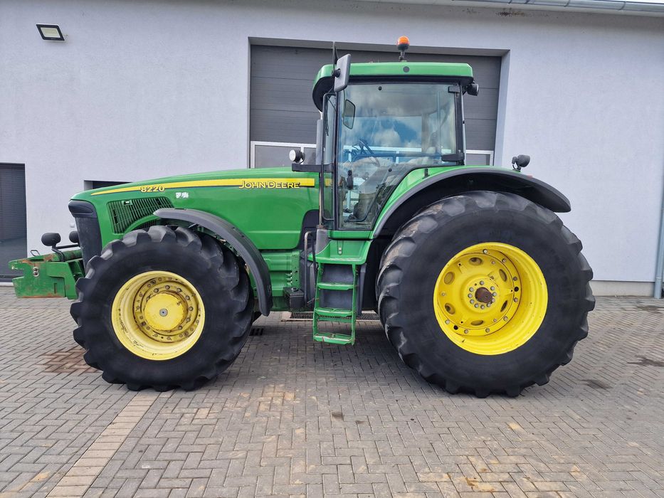 John Deere 8220  8320  8230  8330  8530  7930  7920