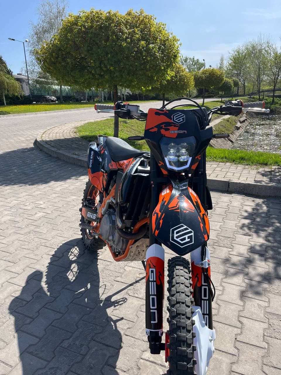 Geon dakar gns 300r