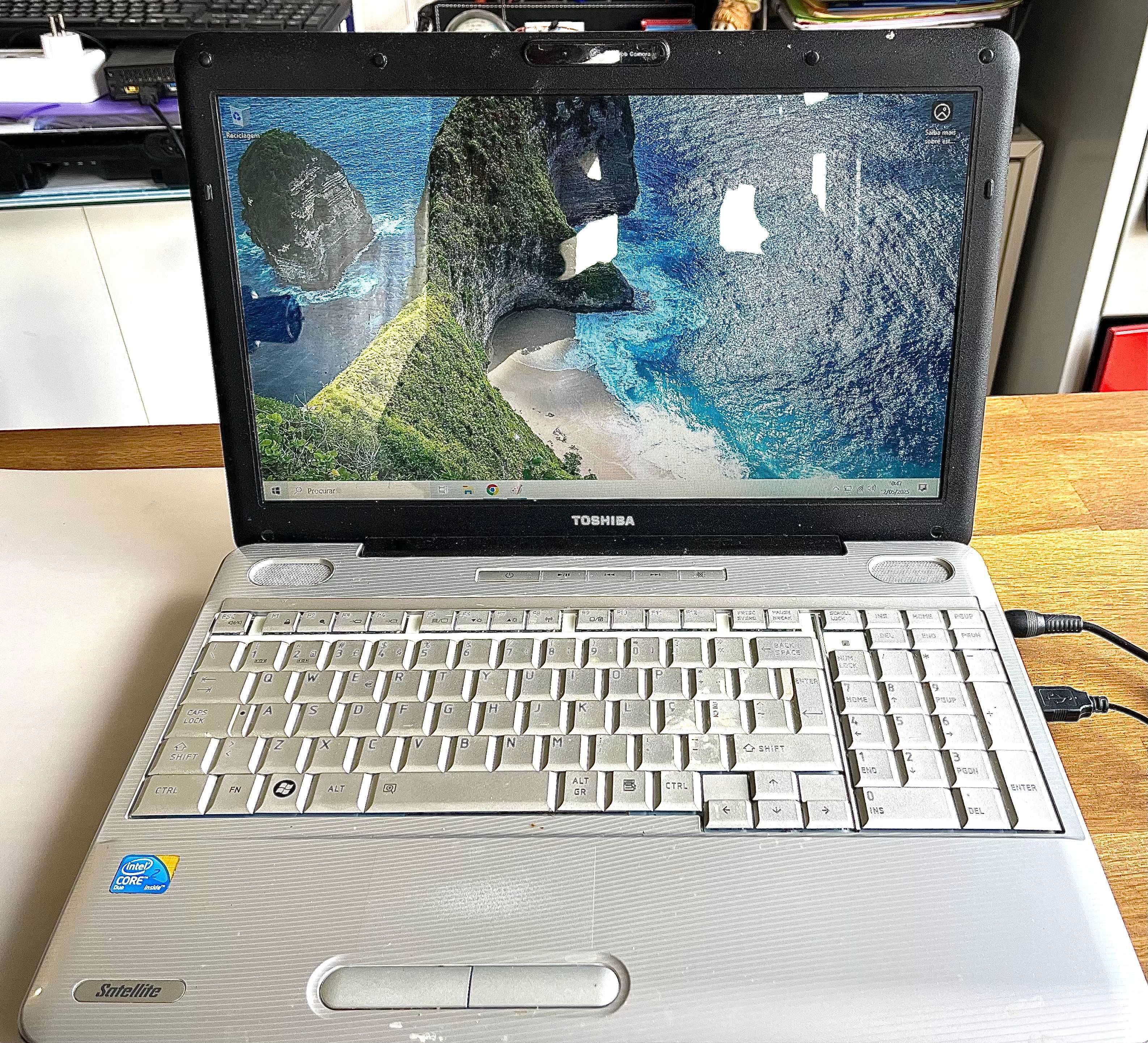 Portátil TOSHIBA Satellite L500-19F Intel Core™2 Duo *15.6* p/ PEÇAS