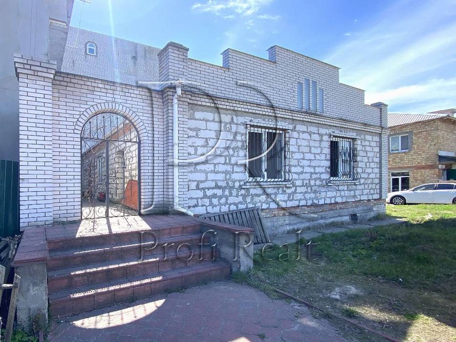 БЕЗ % Продаж комерційної будівлі 155м² в Бородянці біля Вокзалу