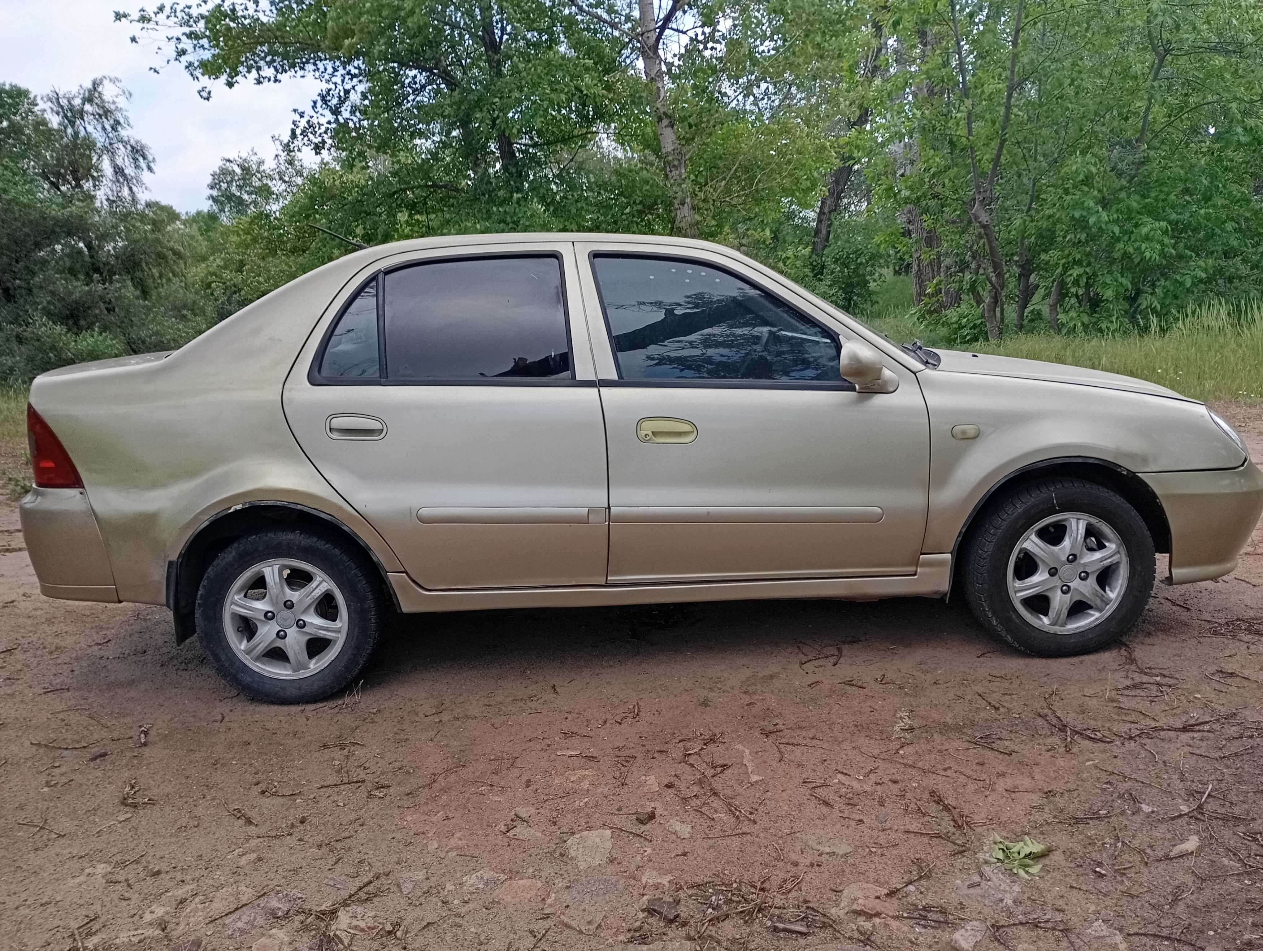 В рассрочку Geely на газу (евро4) с кондиционером