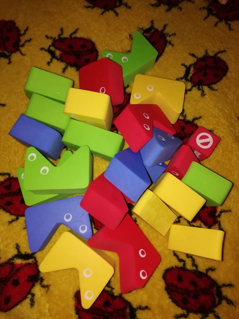 Кубики Silly stackers elc