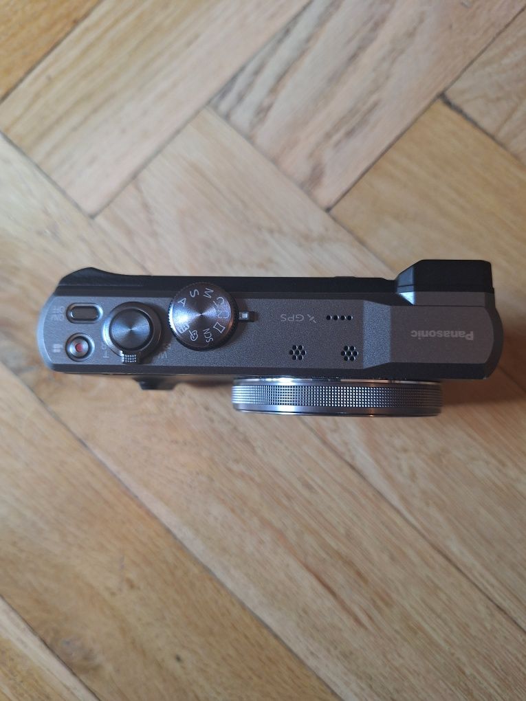 Aparat Panasonic Lumix DMC-TZ60 z WiFi i GPS