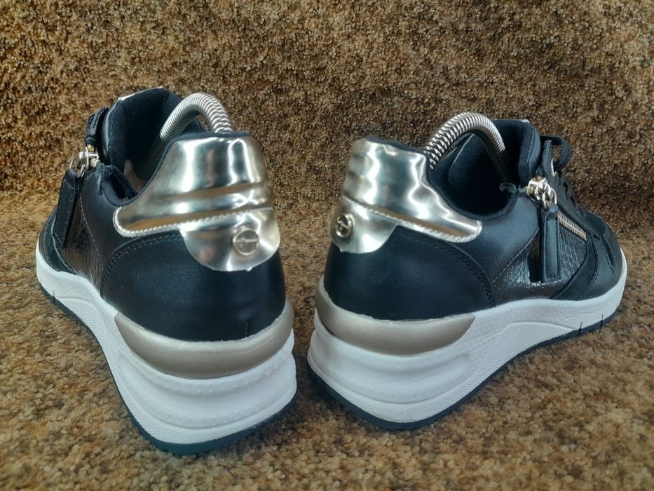 Кросівки жіночі шкіряні Tamaris 41 розмір.