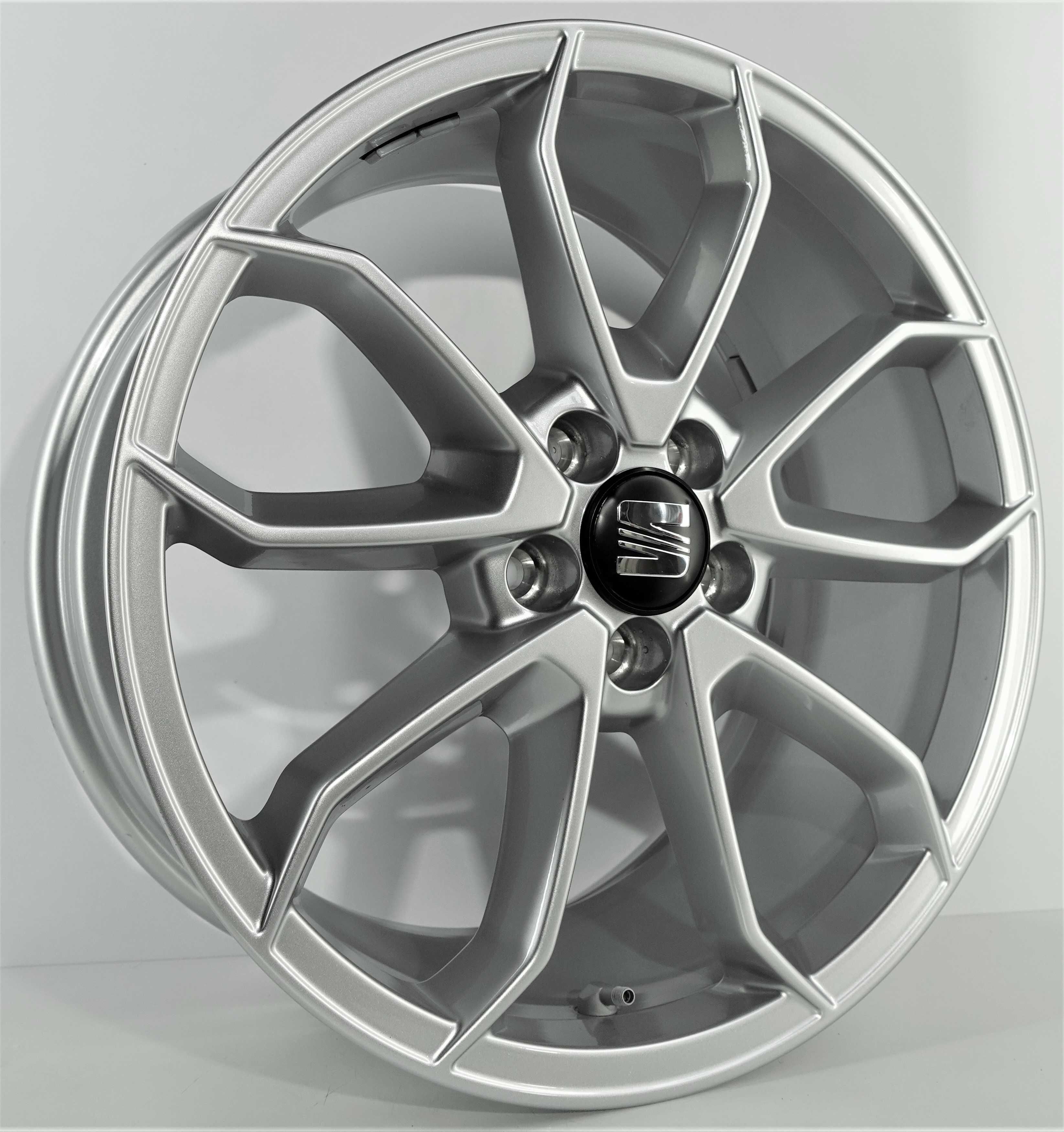 Felgi SEAT 17'' 5x100 ET 46 7.5 J nowe