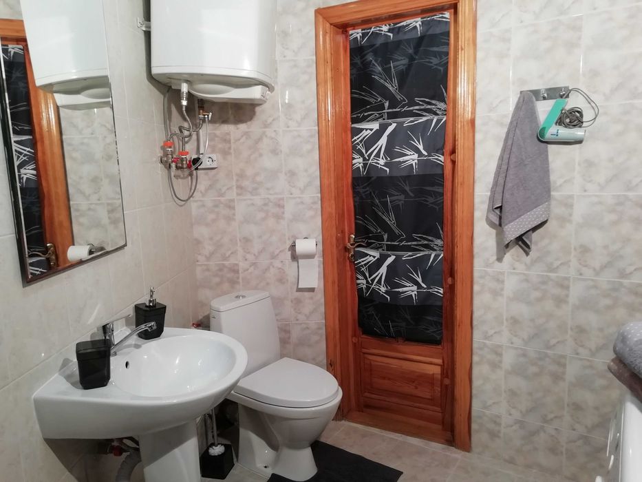 Посуточно, подобово метро Позняки 2кімн, 4 поверх