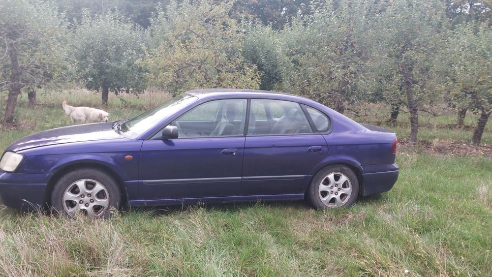 Sprzedam Subaru legacy 2.0 125km+lpg naped 4x4