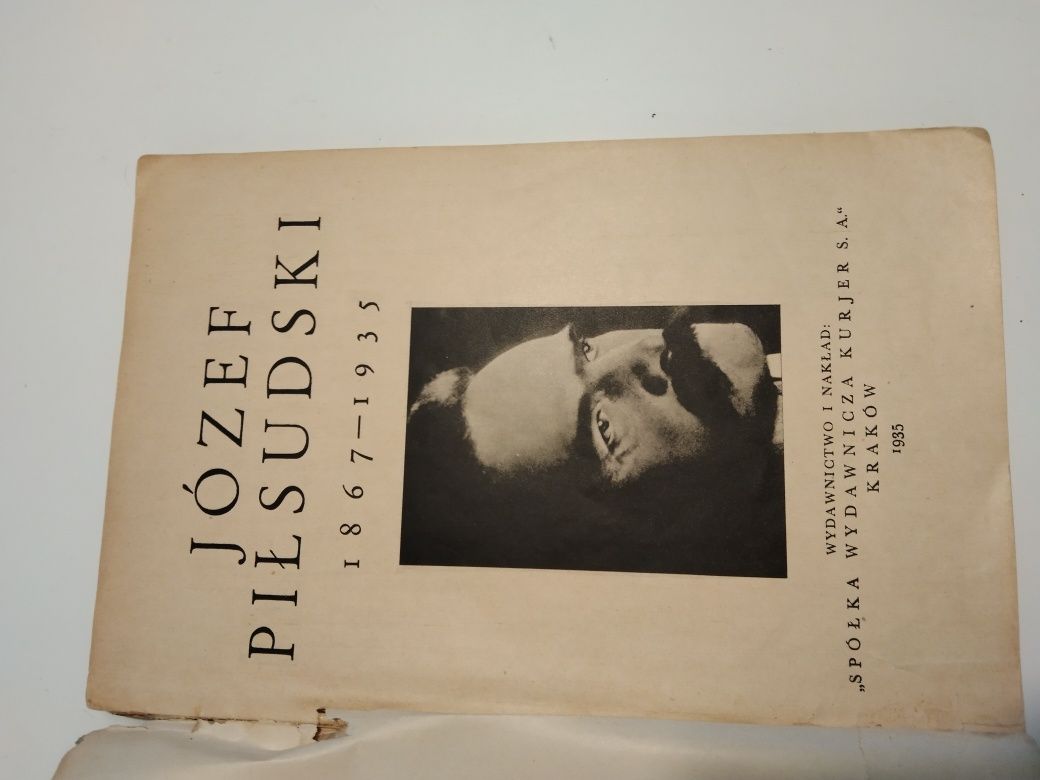 Stare Książki, Józef Piłsudski 1867-19., rok wydania 1935