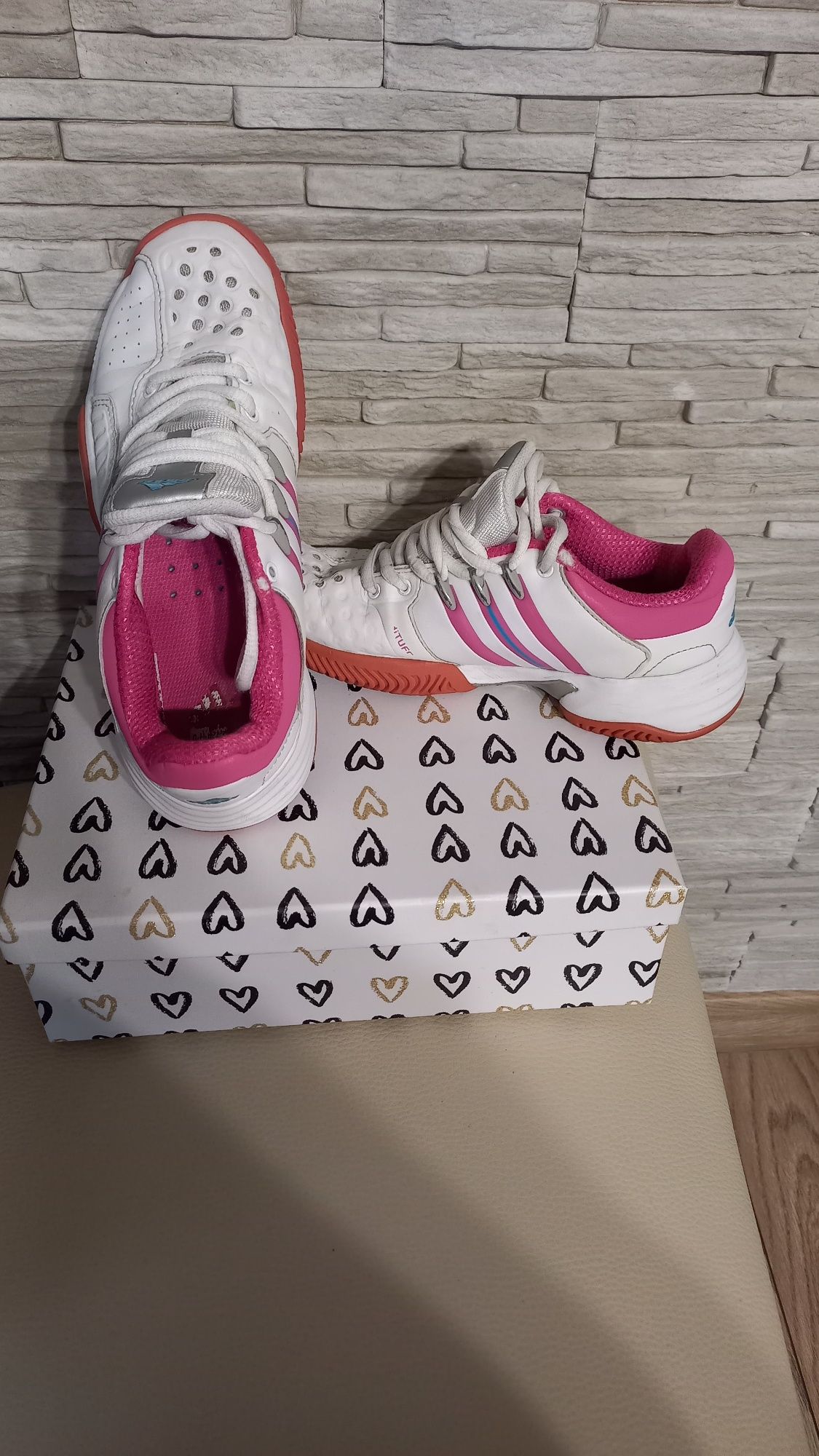 Buty adidas rozmiar 34 wkładka 21,5 cm