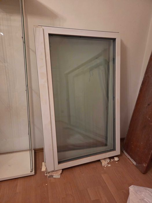Okno trzyszybowe plastikowe