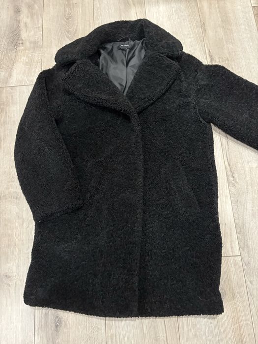 Продам шубу чорну плюш