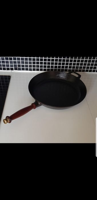 Patelnia zeliwna norweska 24 cm Hoyang Polaris
