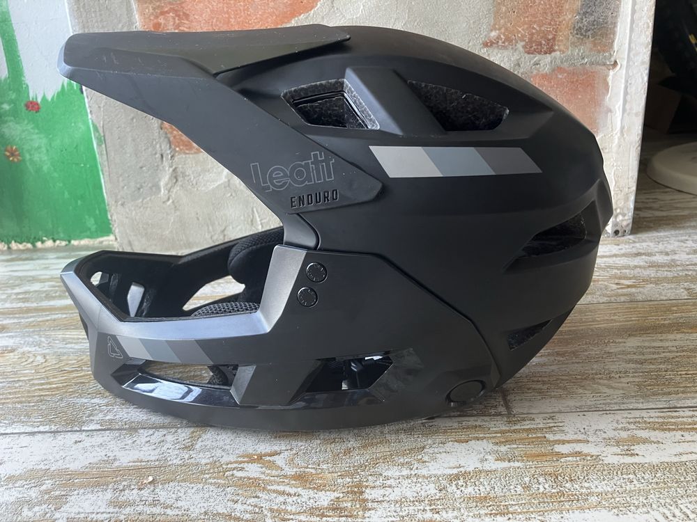 Шолом Full face Leatt helmet MTB 2.0 enduro розмір М