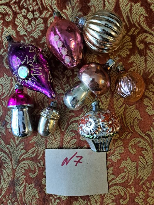 Игрушки елочные из  бывшей страны СССР, конец 50 - начало 60 г