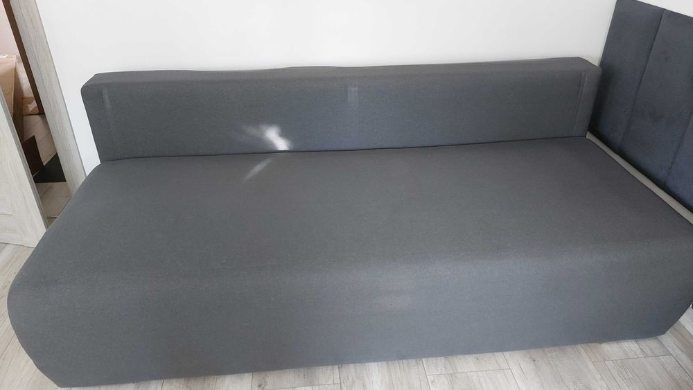 Kanapa / Sofa rozkładana 3 osobowa z pojemnikiem na pościel