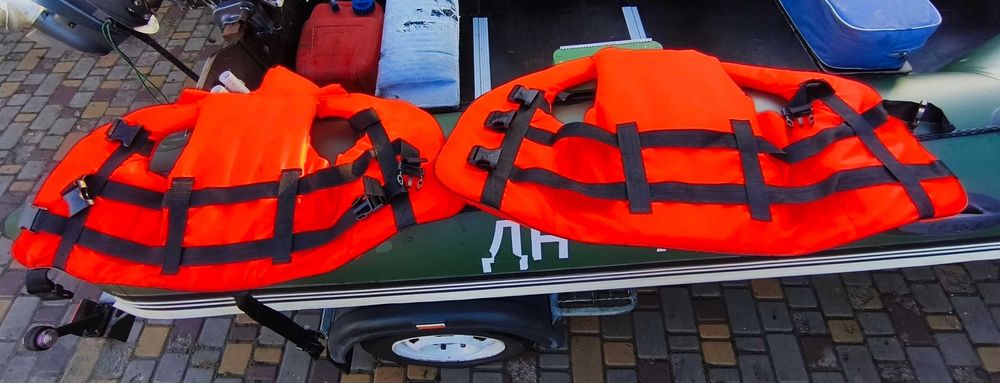 Рятувальні жилети для човна (комплект)
