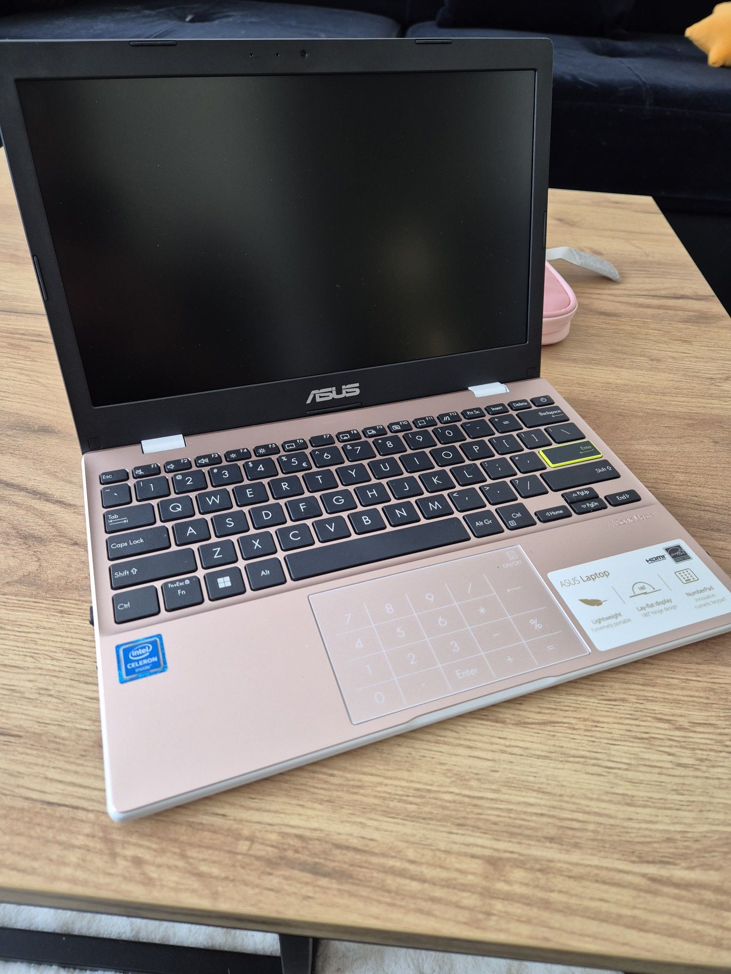 Notebook asus stan idealny jak nowy
