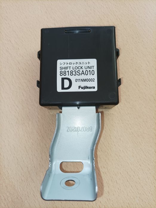 Запчастина Shift lock unit для Subaru Forester 2.0 2008 рік 88183SA010