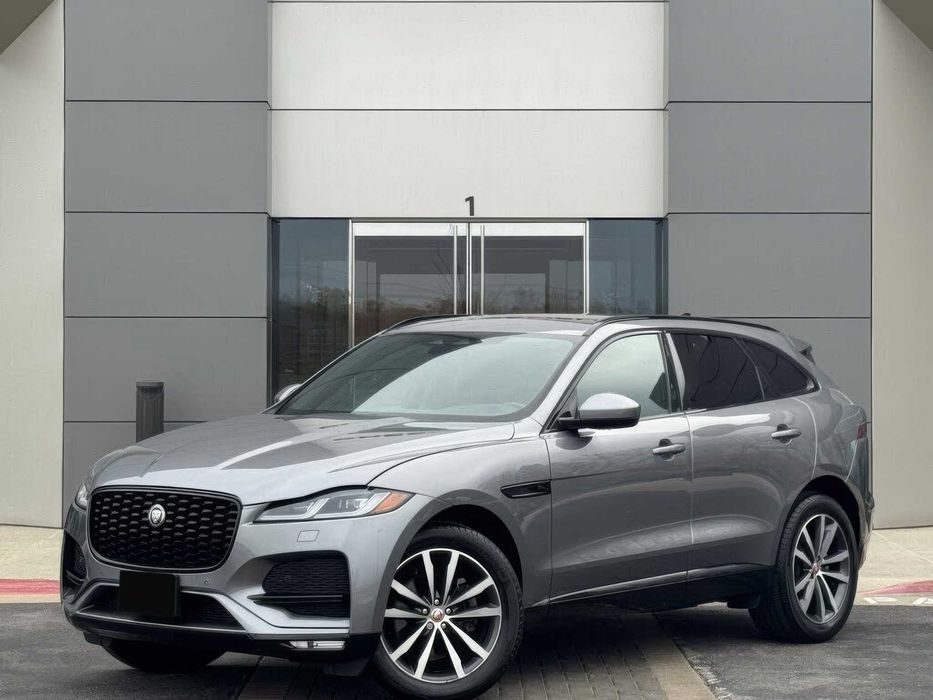 Jaguar F-PACE P250 S      2022