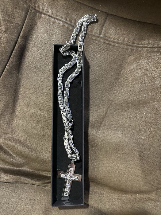 Хрест з цепочкою