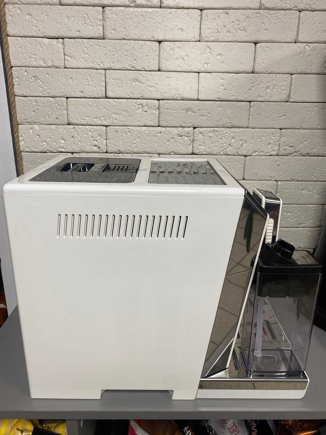 Кавоварка,кофемашина Delonghi Eletta Cappuccino TOP ECAM 45.660