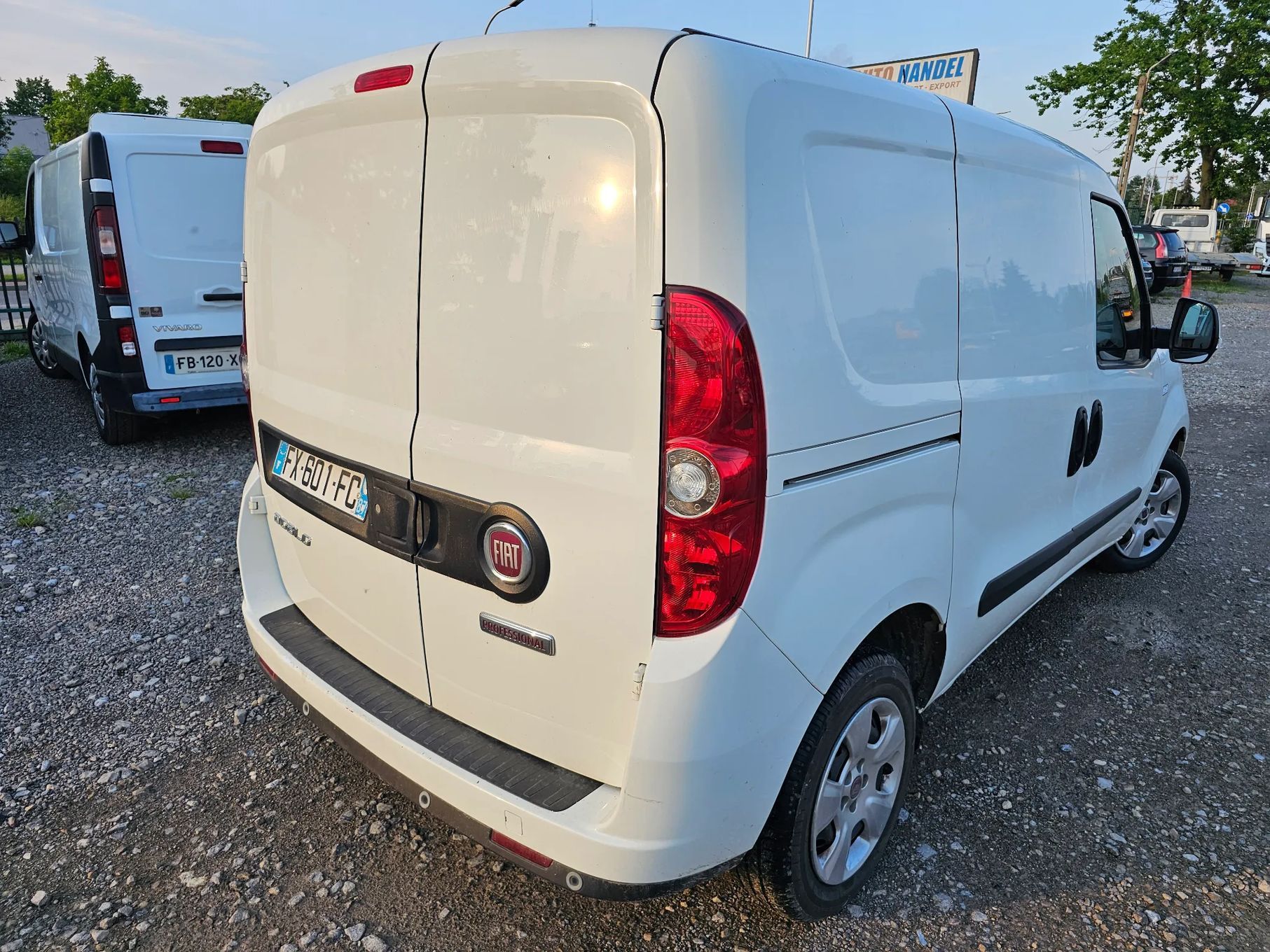 Fiat DOBLO CHLODNIA THERMOKING KLIMA EURO6  49900 bez podatku , kabina 3 osoby temper do 0 C