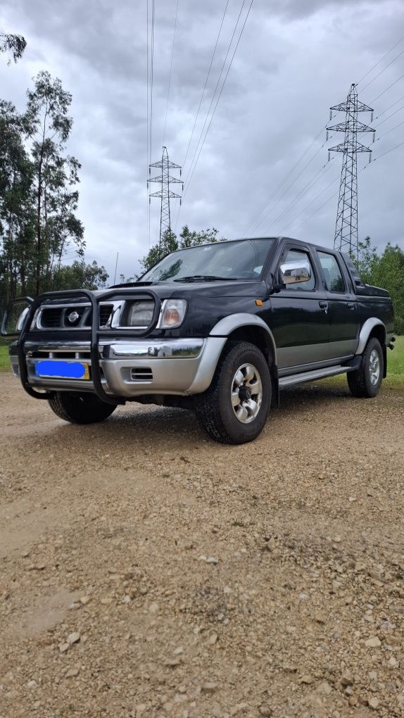 Nissan NAVARA D22