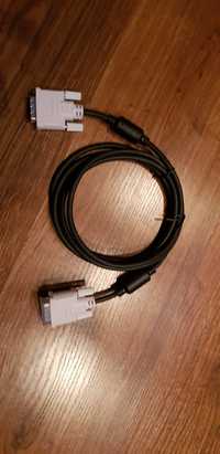 Kabel DVI oraz kabel VGA do komputera PC