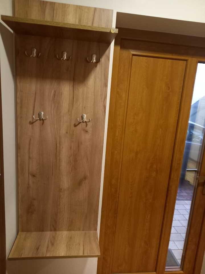Sprzedam wieszak ścienny