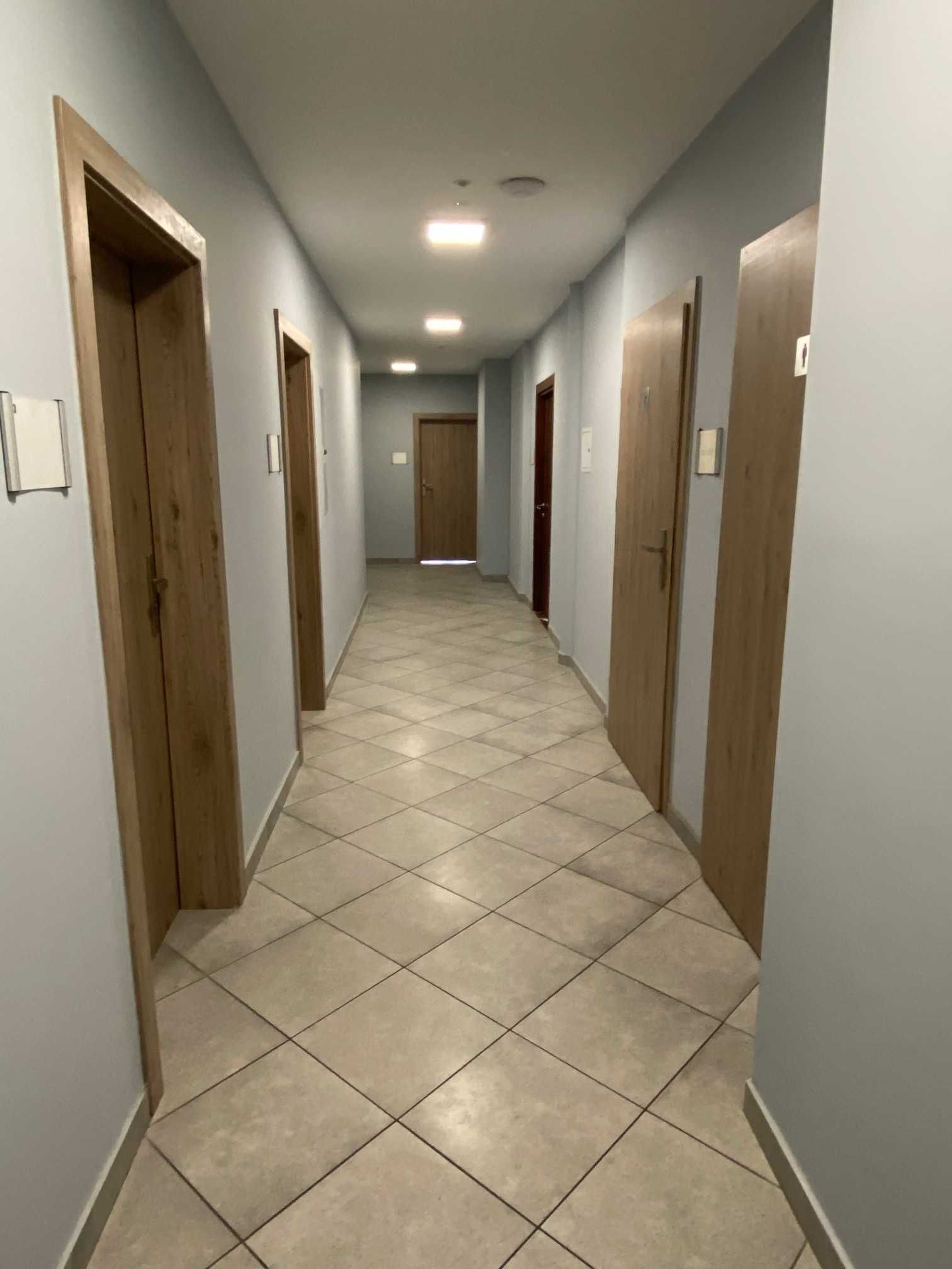 Lokal biurowy w pełni wyposażony 72 m2 z OGRZEWANIEM W CENIE