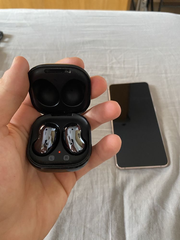 Samsung Galaxy s21 plus 5g plus sluchawki i etui