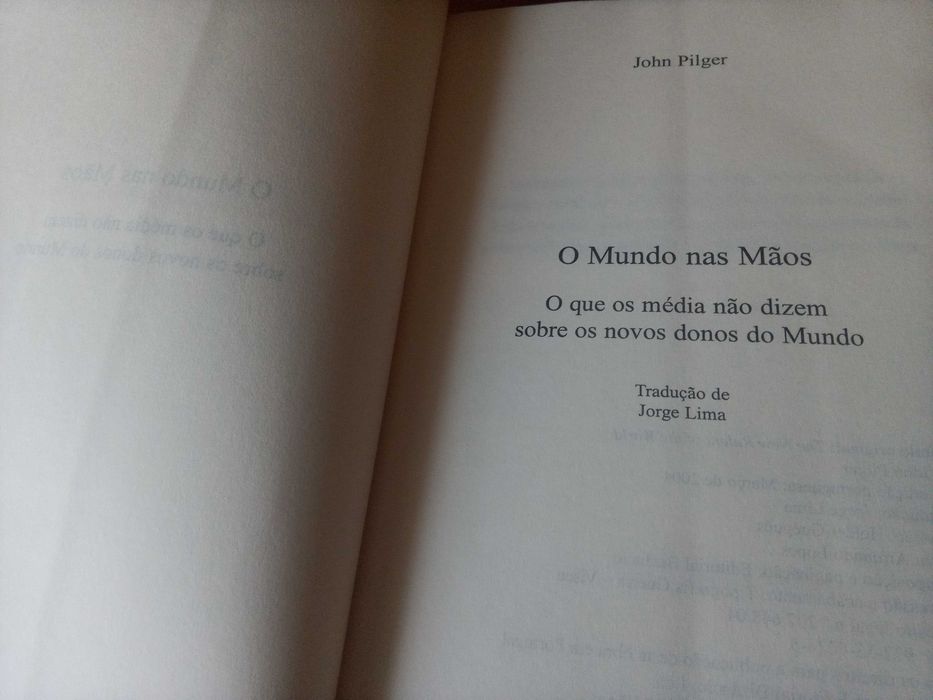 O Mundo nas Mãos – John Pilger
