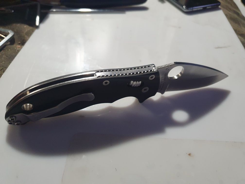 Spyderco manix 2, g10 ,154CM