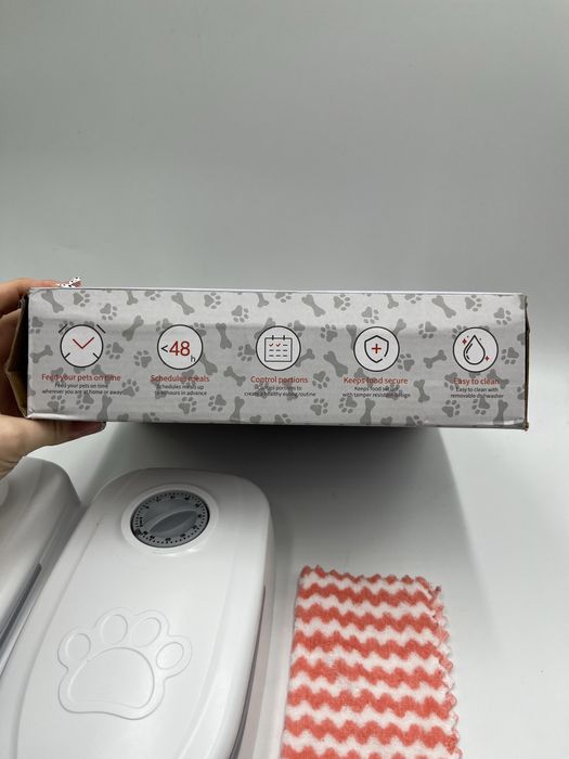 Automatyczny podajnik dla zwierząt – 2-posiłkowy ENGQUANG